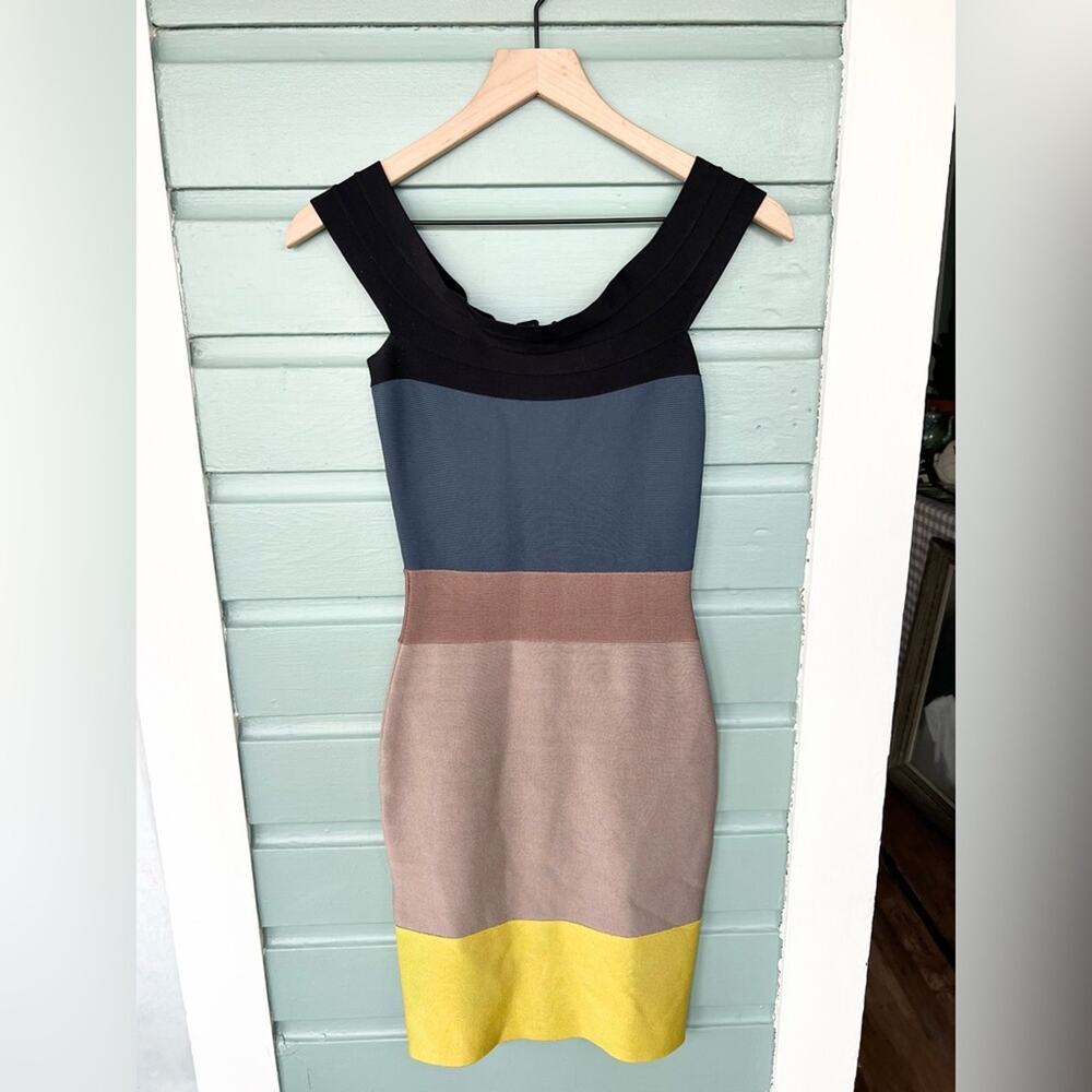 Herve Leger Colorblock Off Shoulder Bandage Mini Dress Blue Yellow Size XS